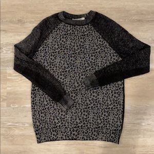 Autumn Cashmere leopard crewneck sweater